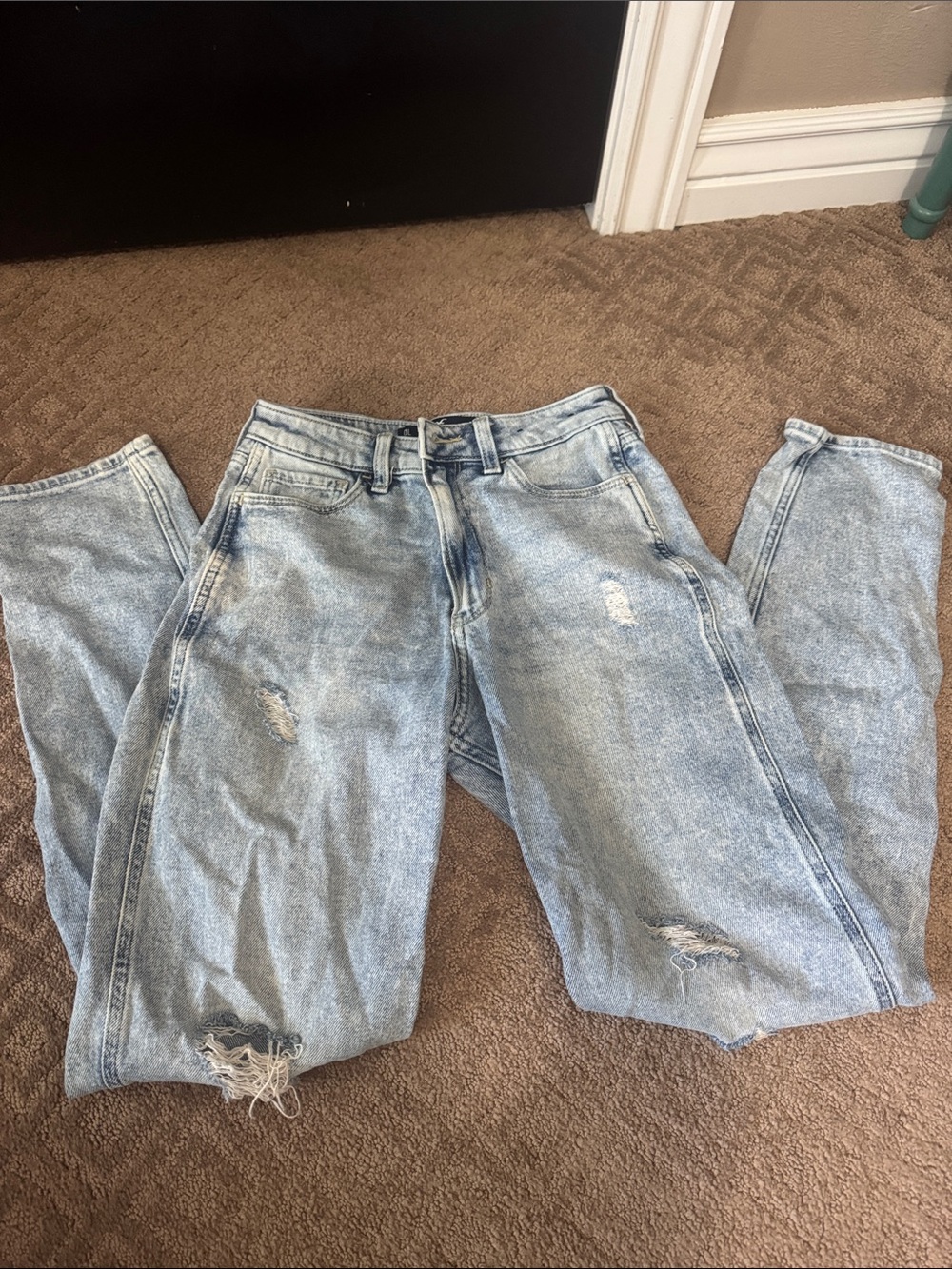 Hollister Light Blue Relaxed Distressed Jeans